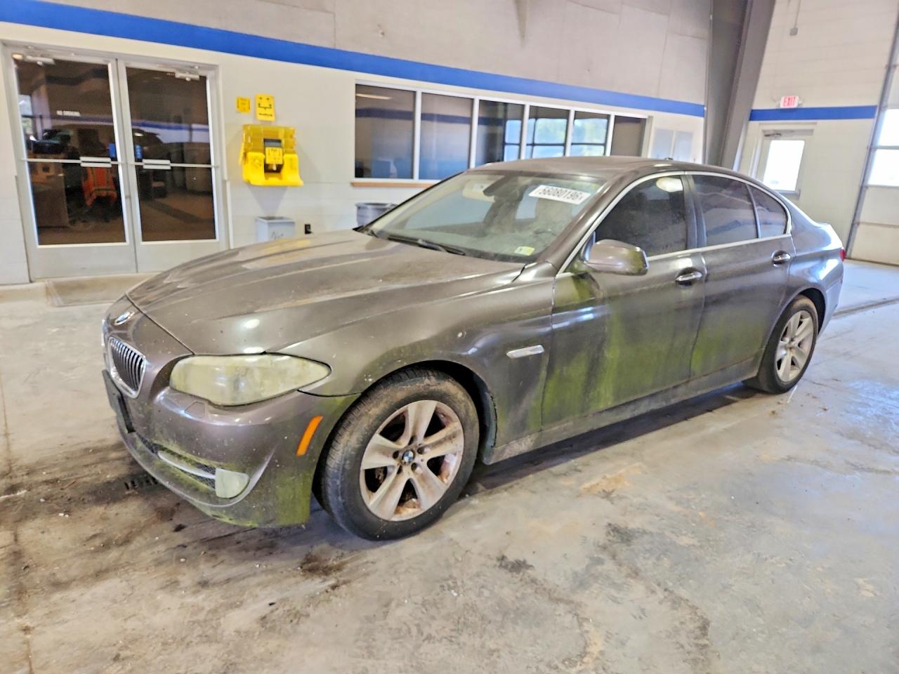 Salvage BMW 5 Series Image
