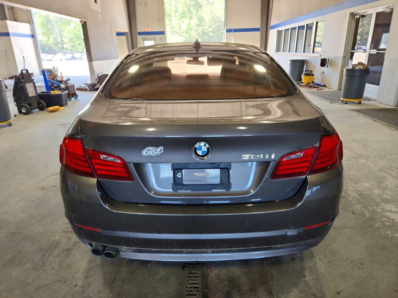 BMW 5 Series Xi