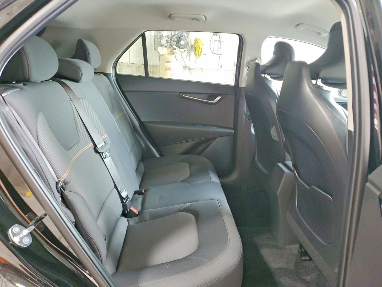 Kia Niro Lx