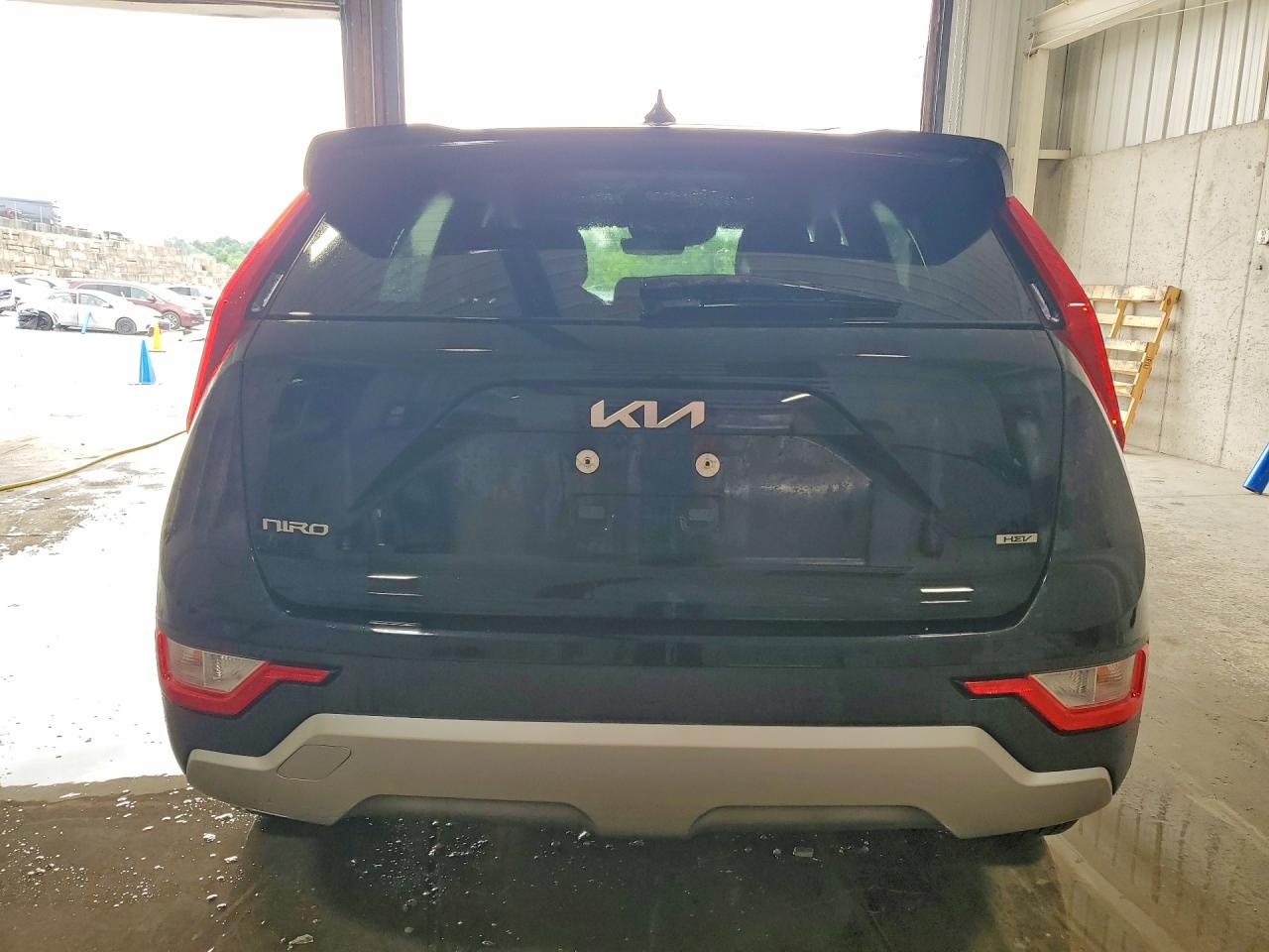 Kia Niro Lx