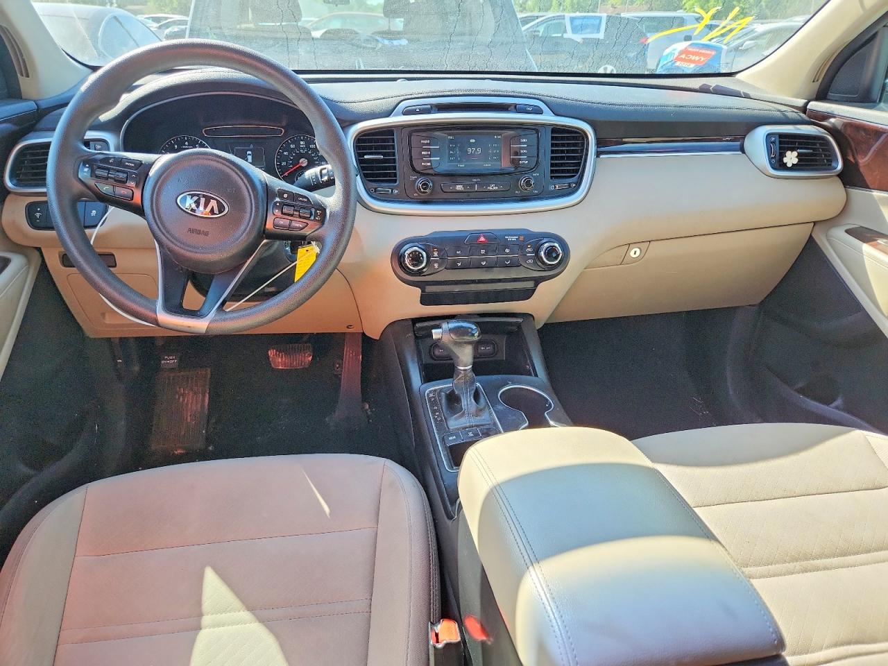 Kia Sorento Lx V6
