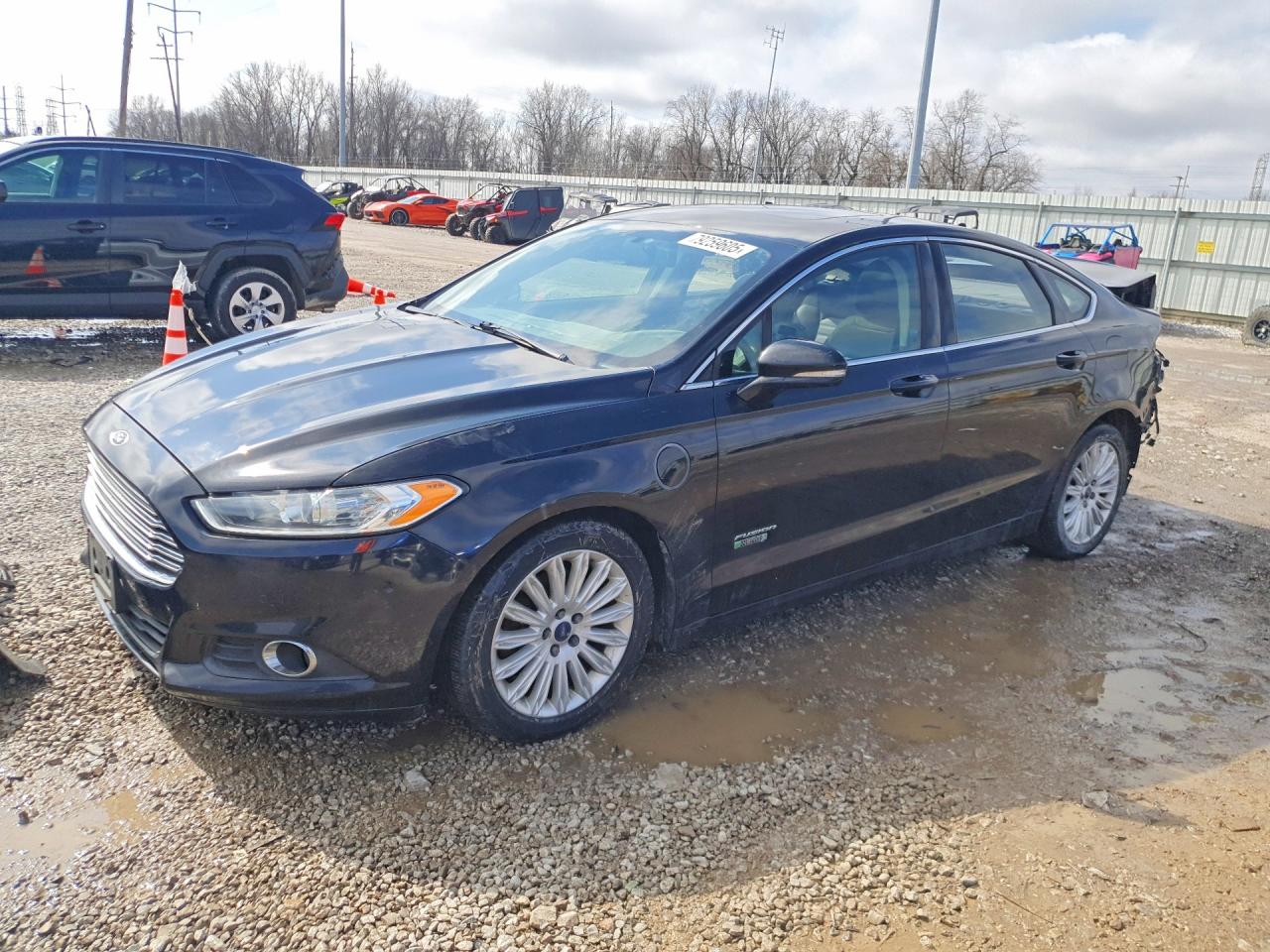 Salvage Ford Fusion Image