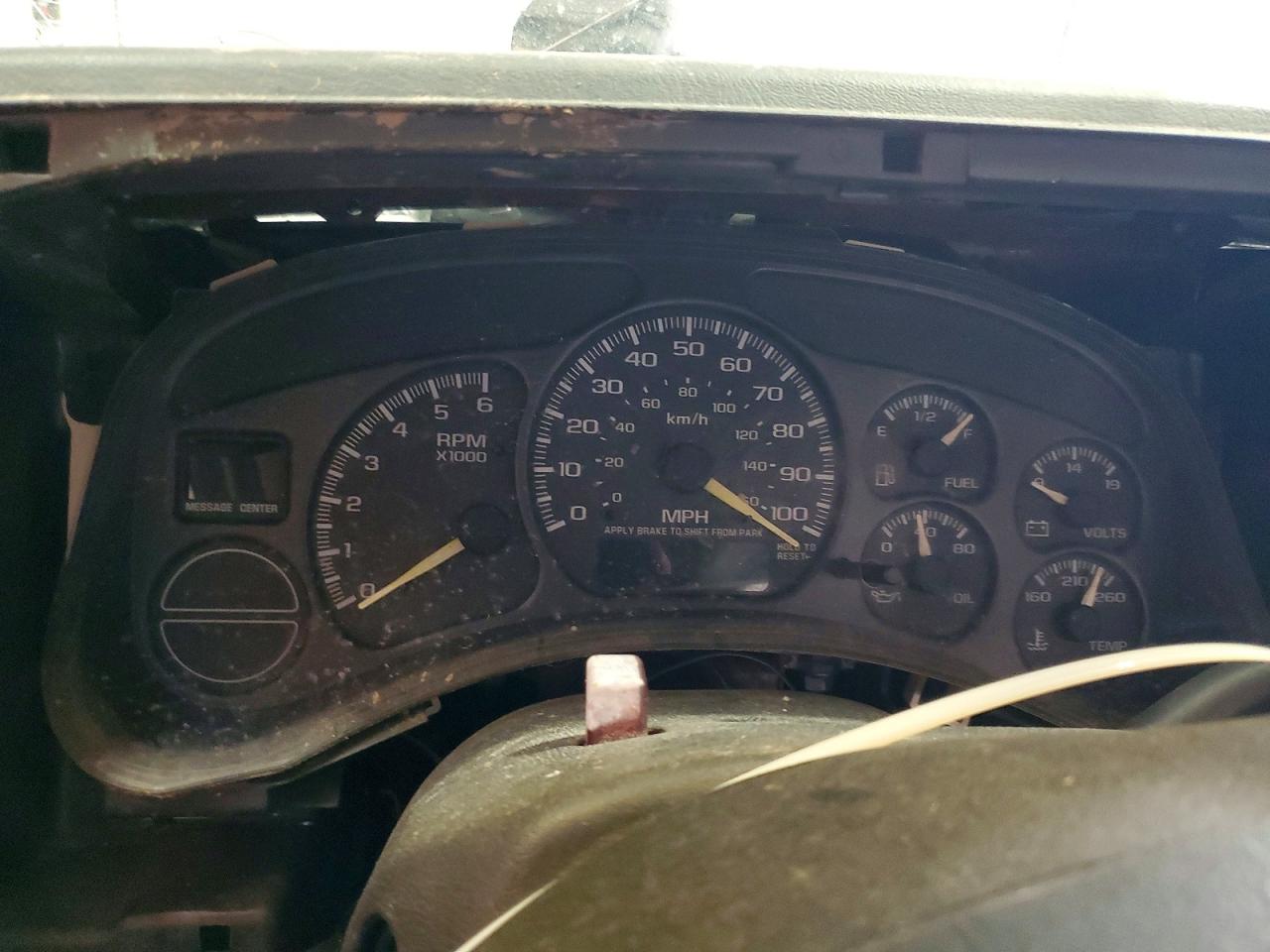 Chevrolet Silverado C1500
