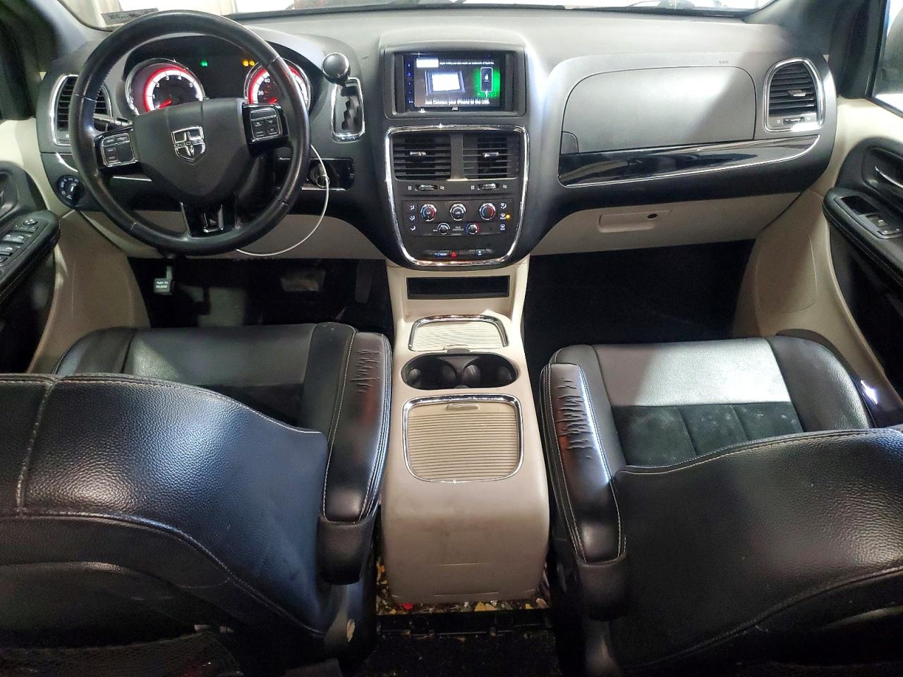 Dodge Caravan Sxt