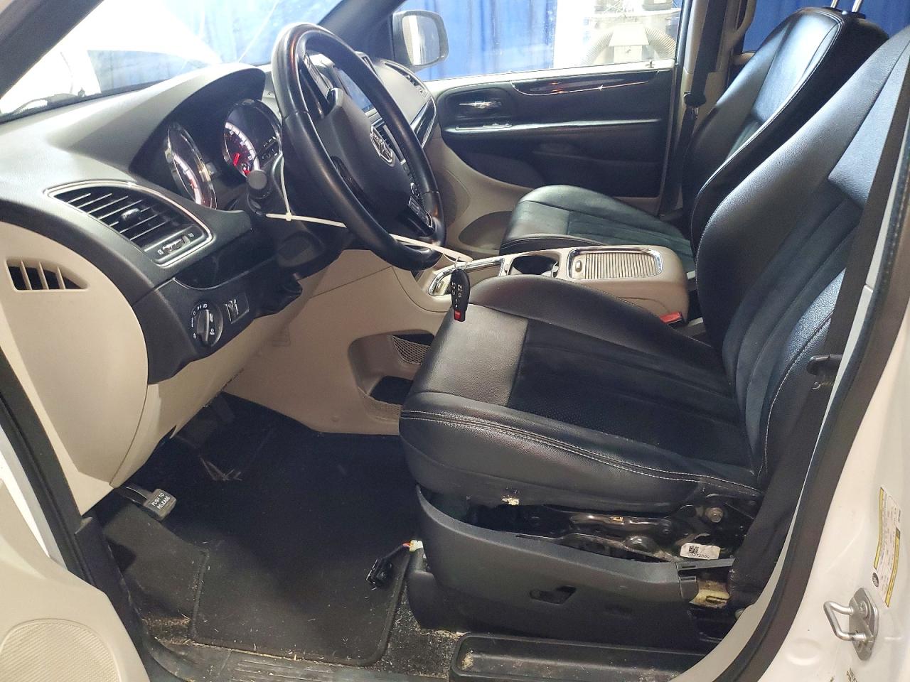 Dodge Caravan Sxt