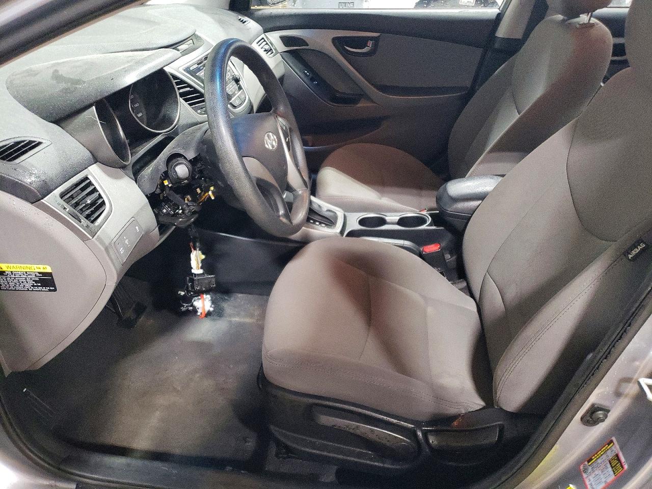 Hyundai ELANTRA Se