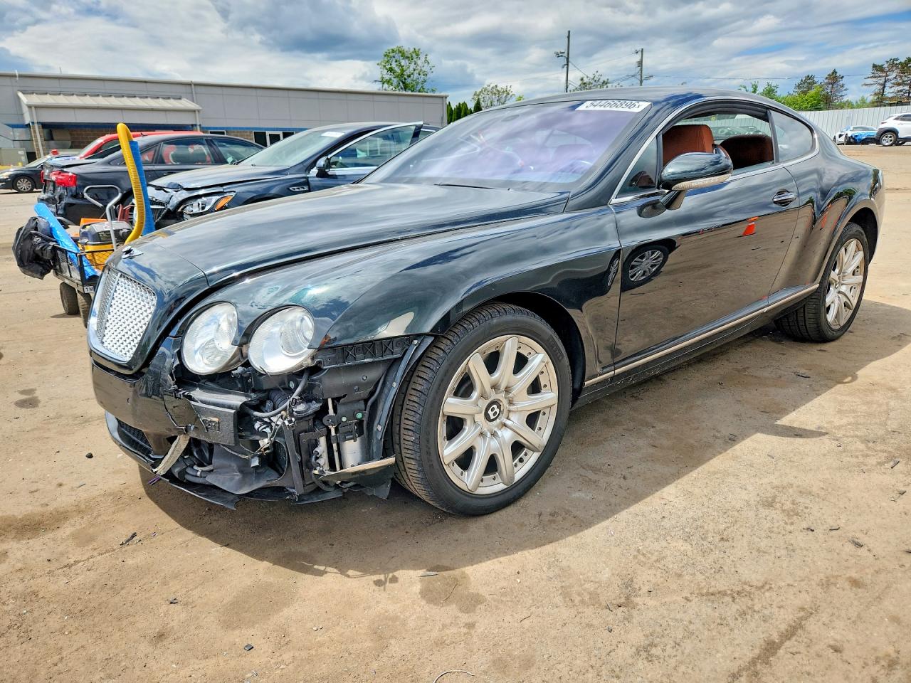 Salvage Bentley Continenta Image