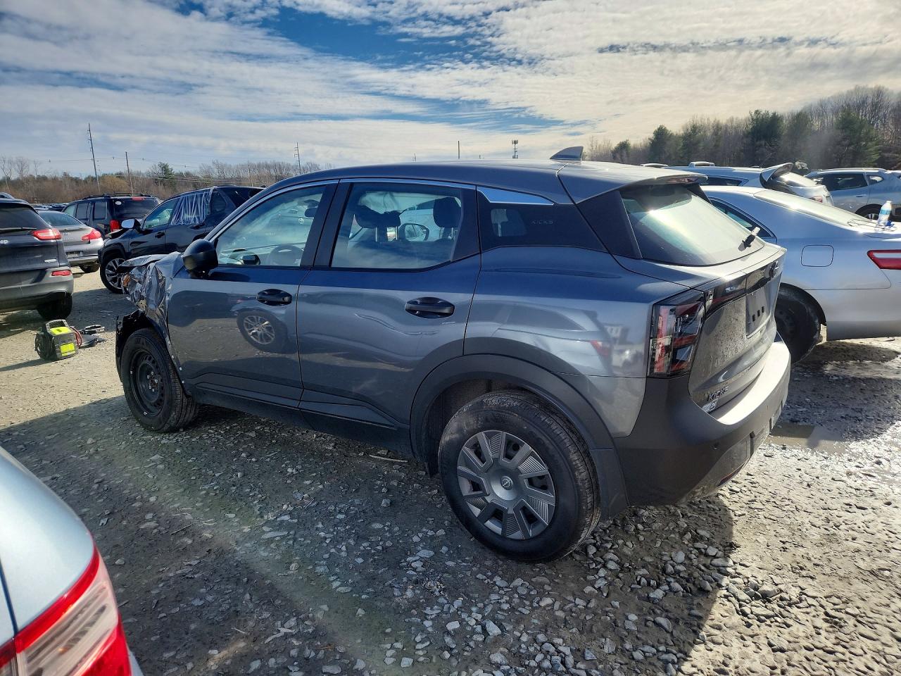 Nissan Kicks S