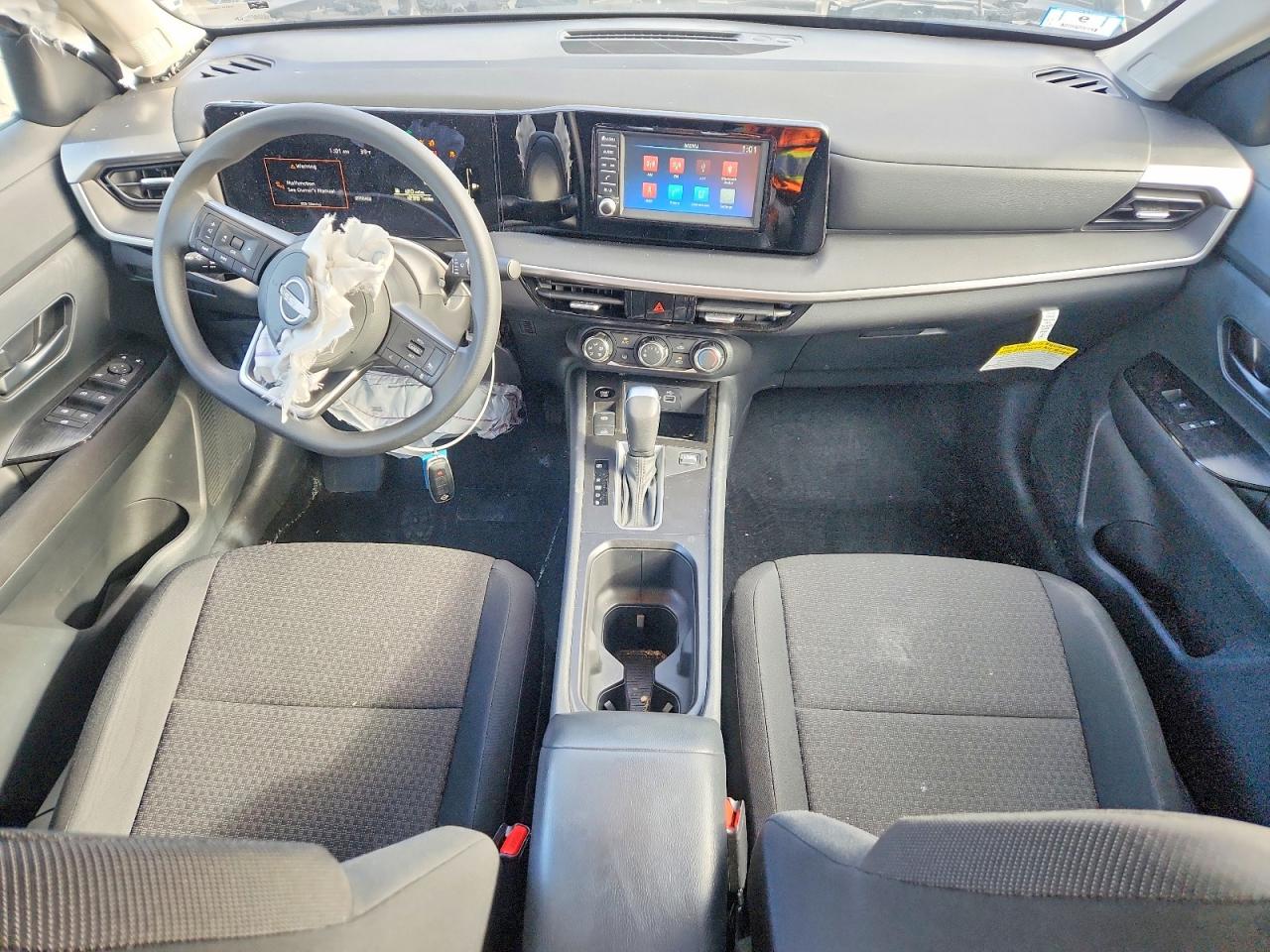 Nissan Kicks S