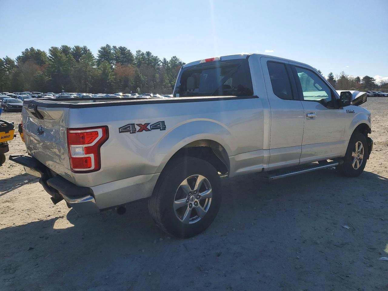 Ford F-150 Super Cab