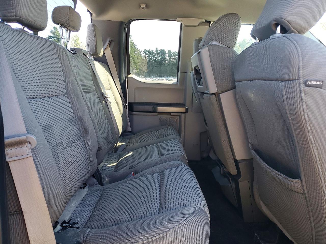Ford F-150 Super Cab
