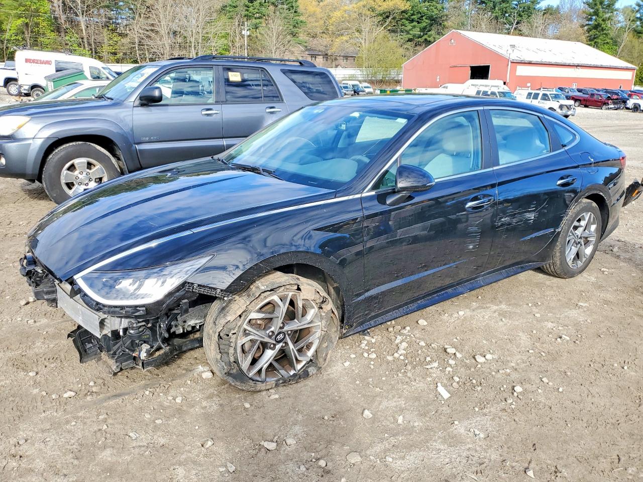 Salvage Hyundai SONATA Image