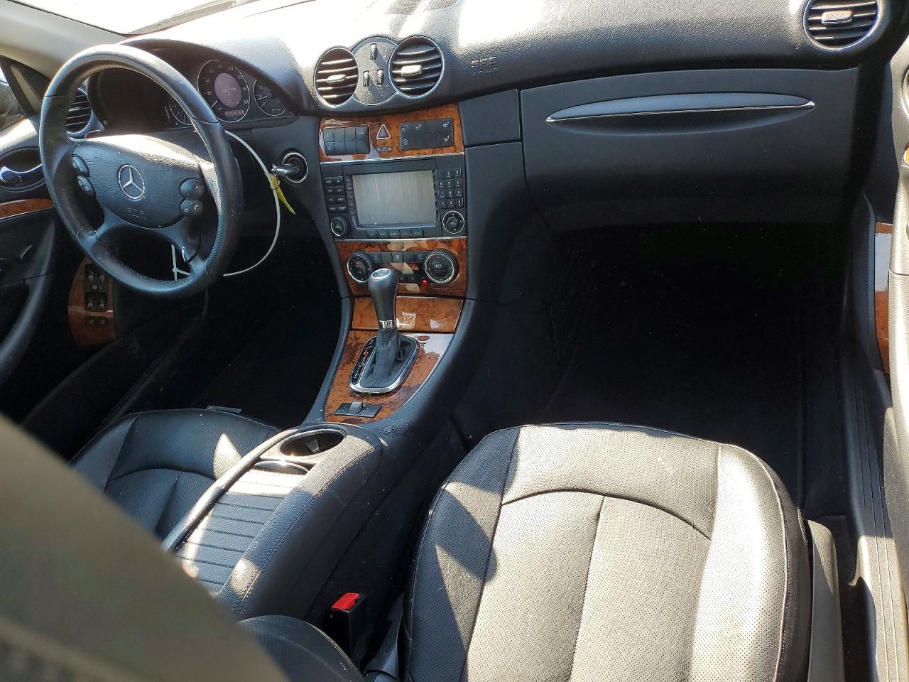 Mercedes-Benz Clk-class 550