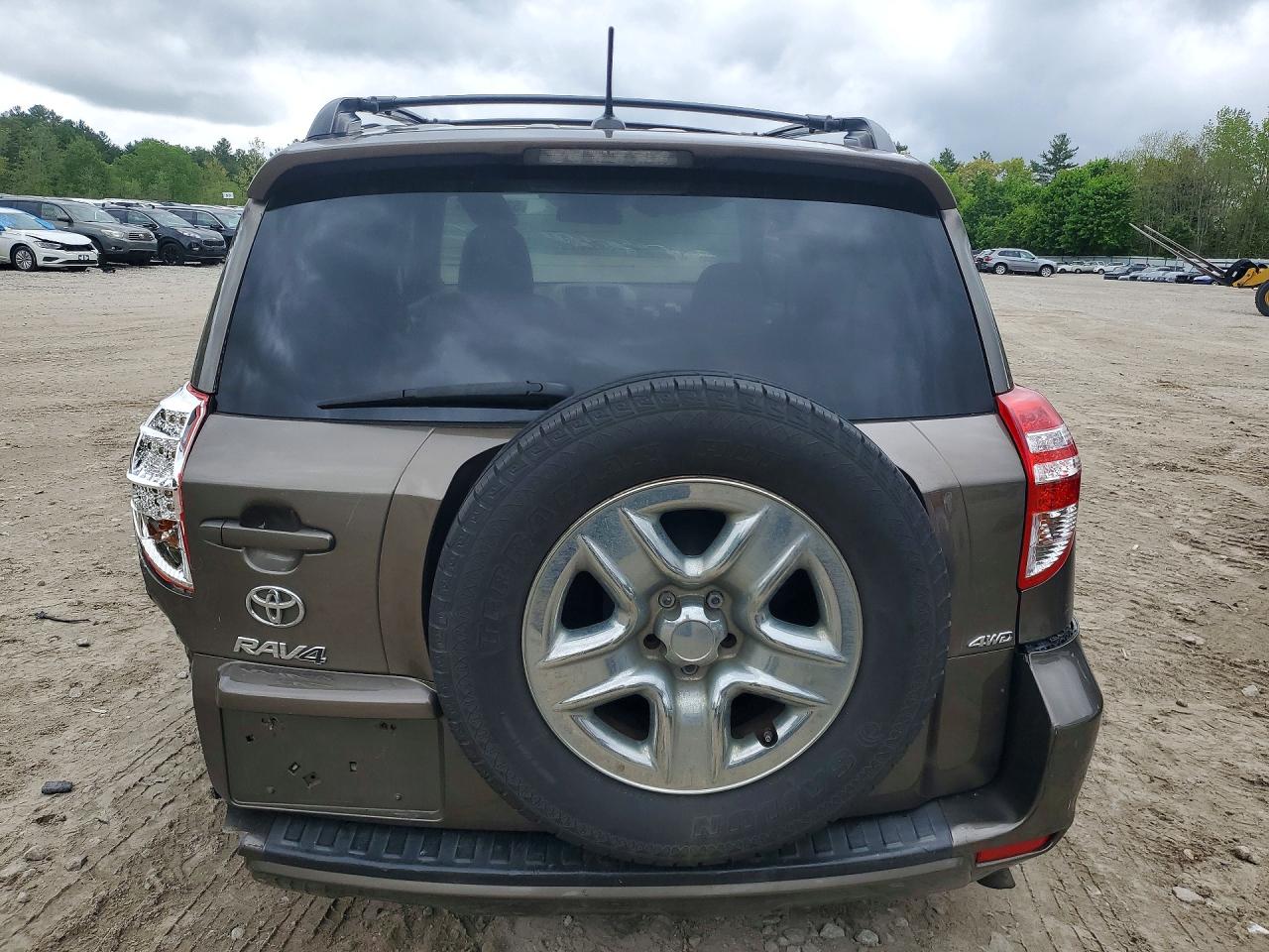 Toyota RAV4 Base