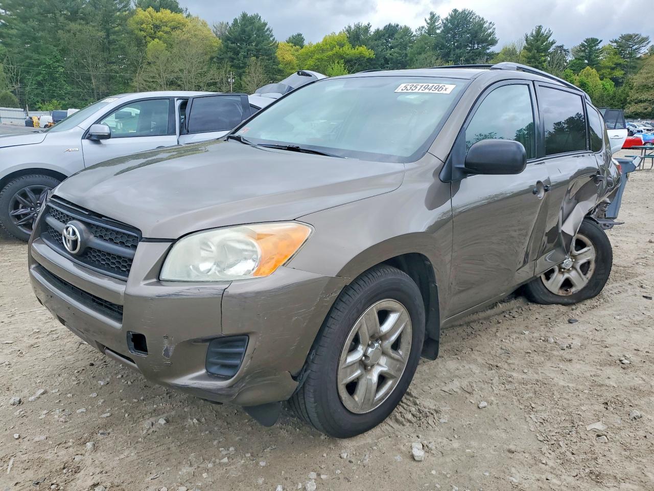 Salvage Toyota RAV4 Image