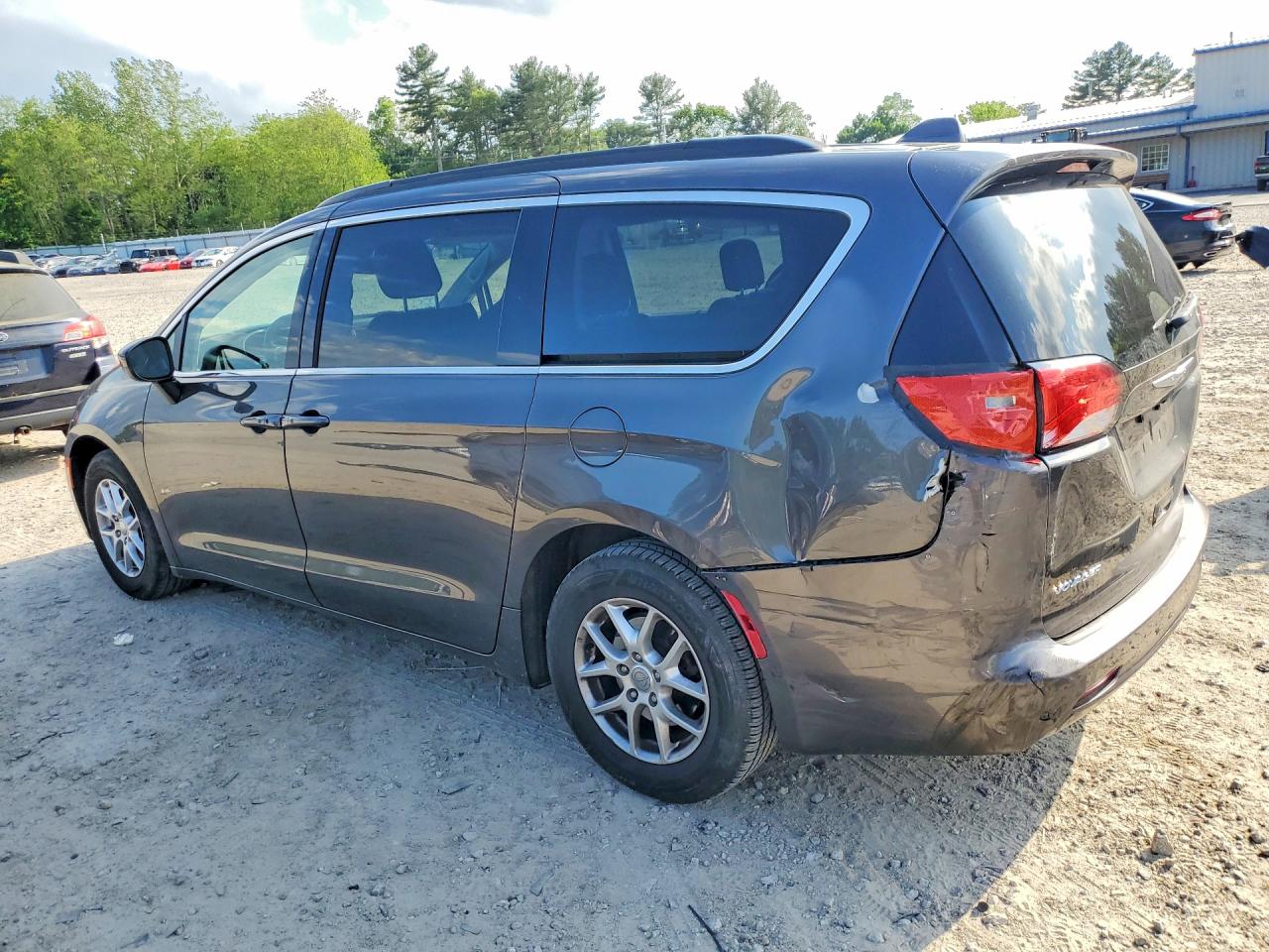 Chrysler Minivan Lxi