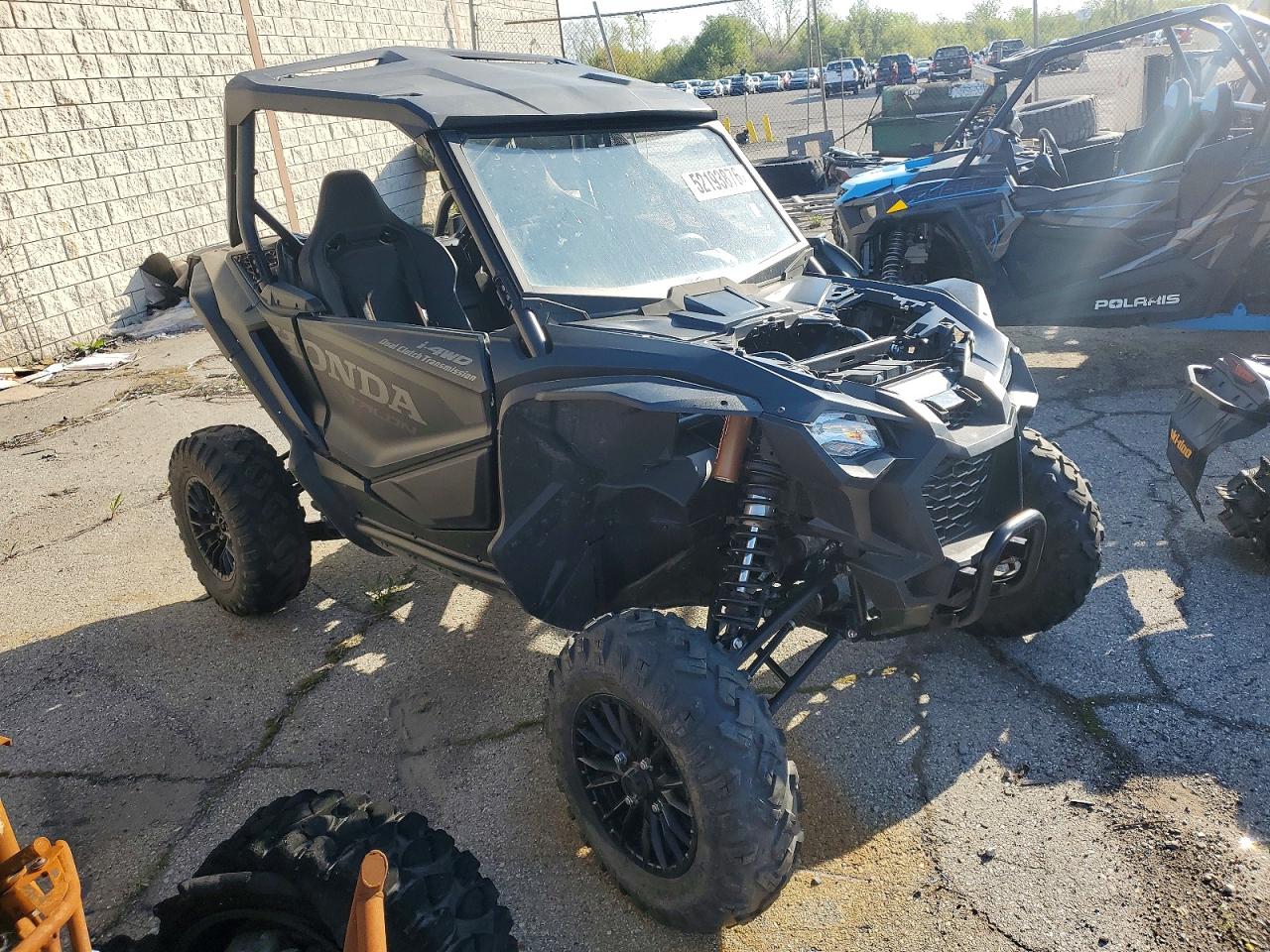 Salvage Honda Sxs1000 Image