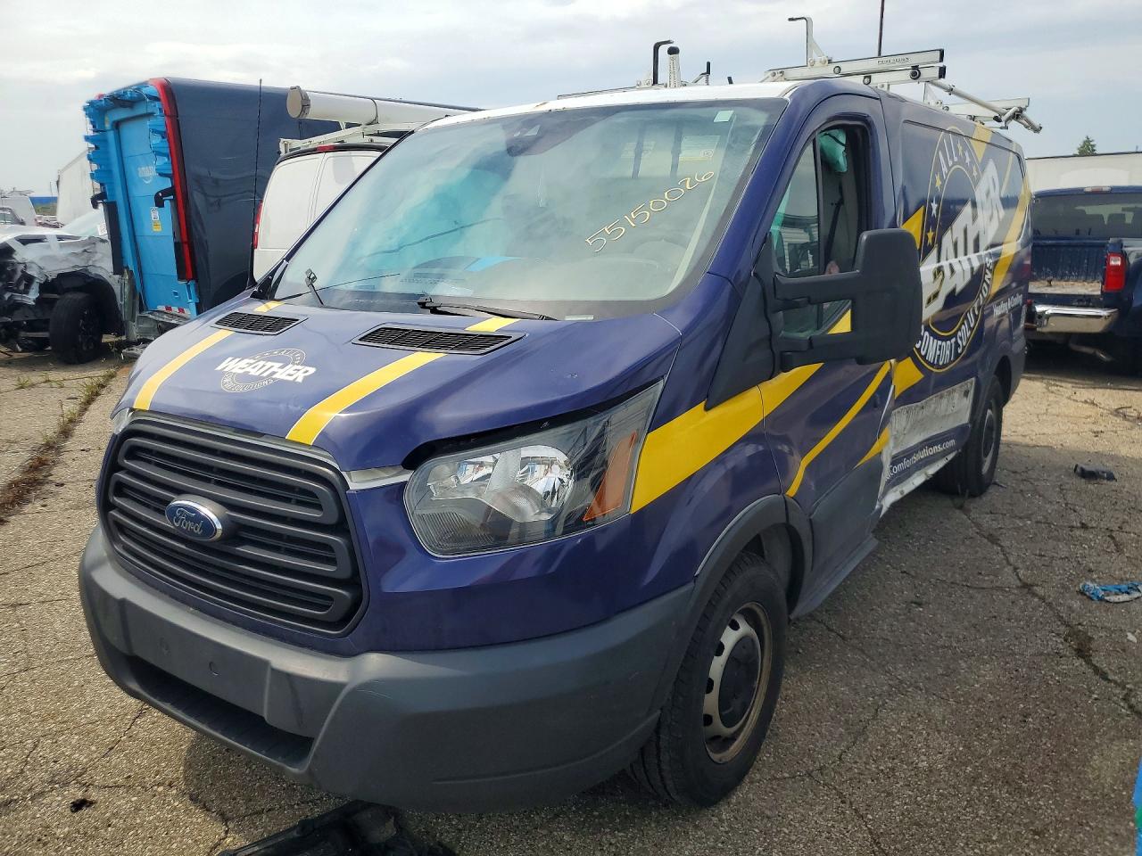 Salvage Ford Transit Image