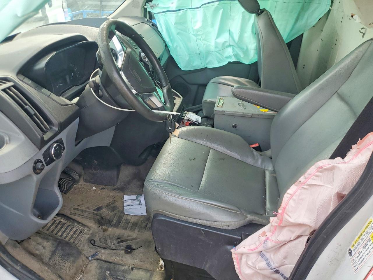 Ford Transit T-150