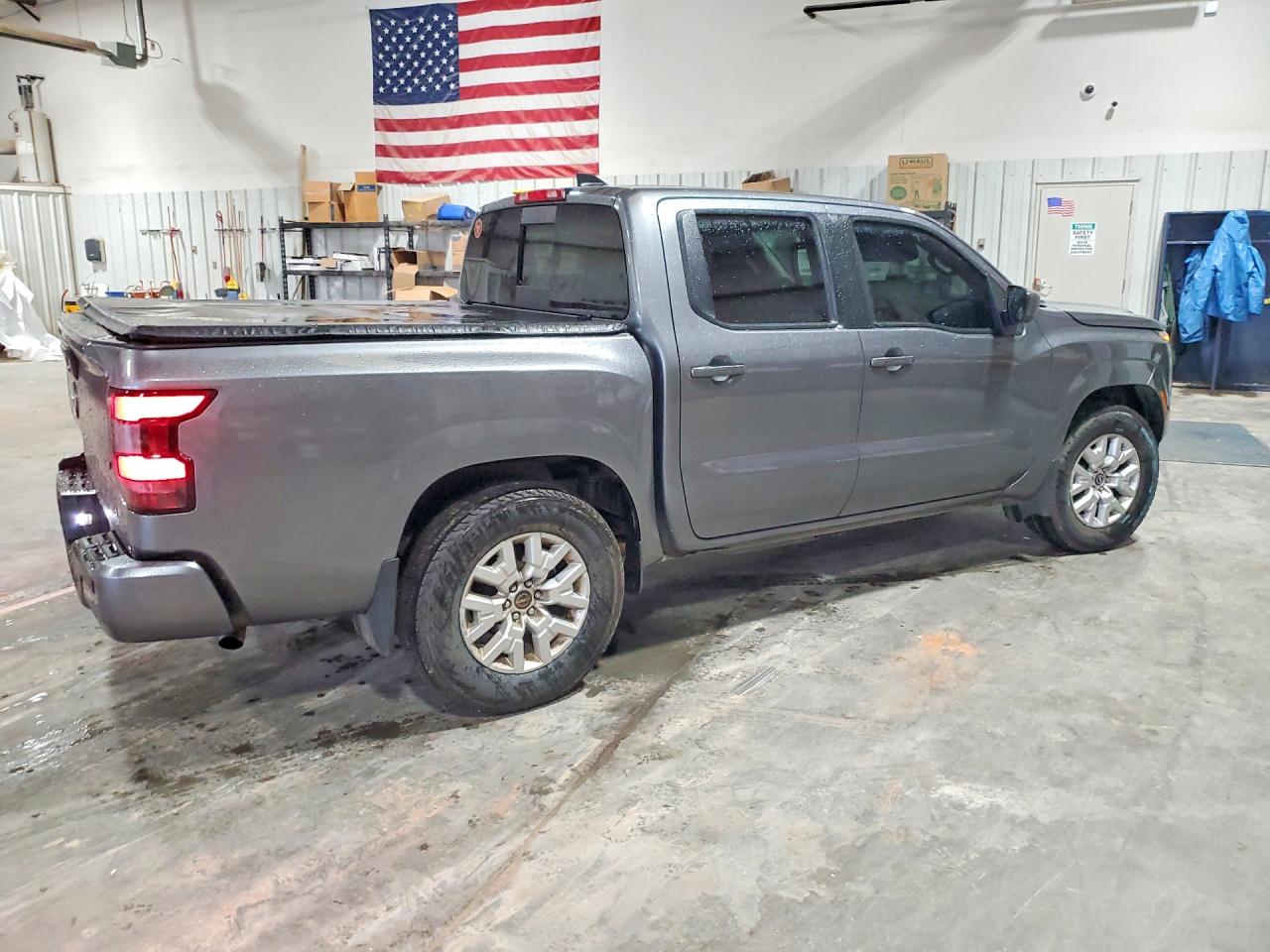 Nissan Frontier Sv