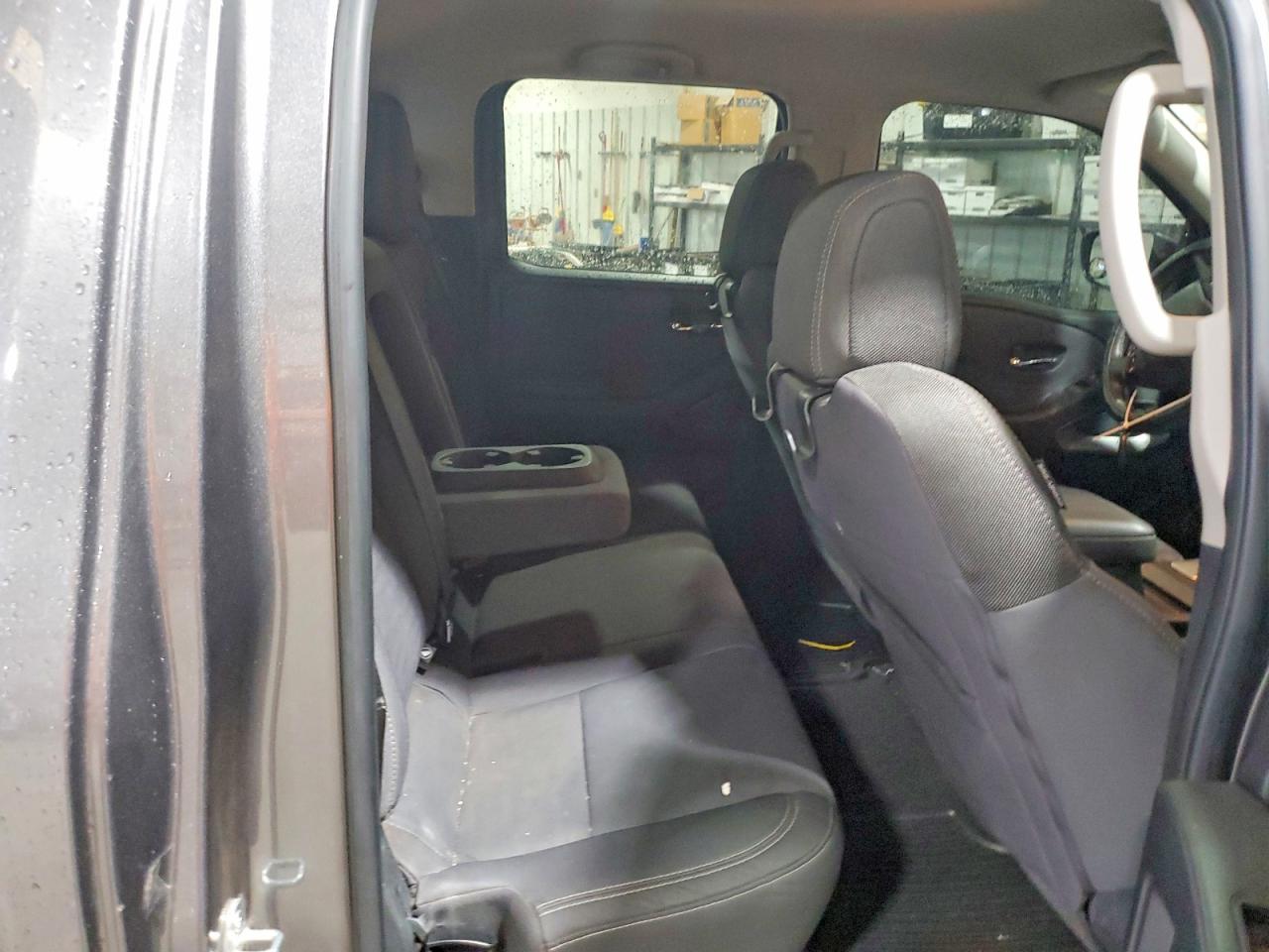 Nissan Frontier Sv