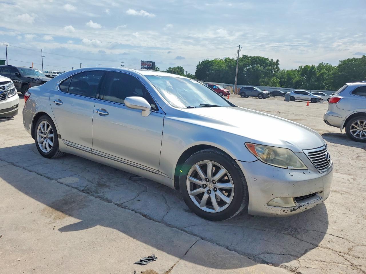 Lexus LS 460