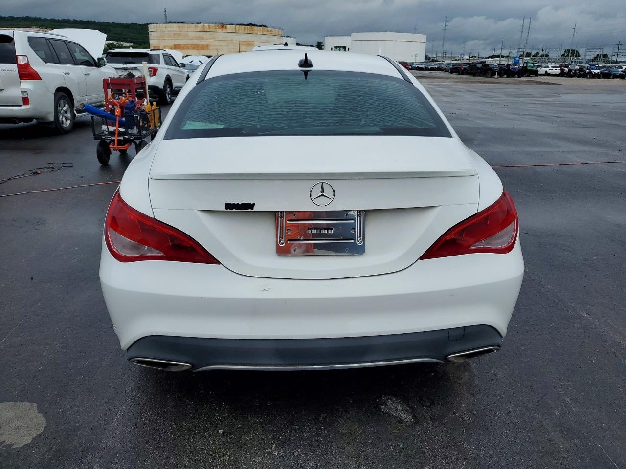 Mercedes-Benz Cla-class 250