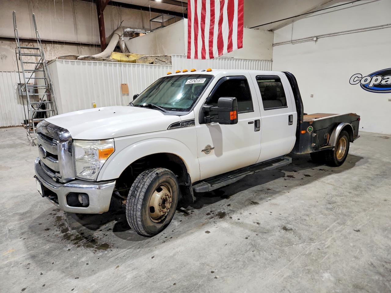 Salvage Ford F-350 Image