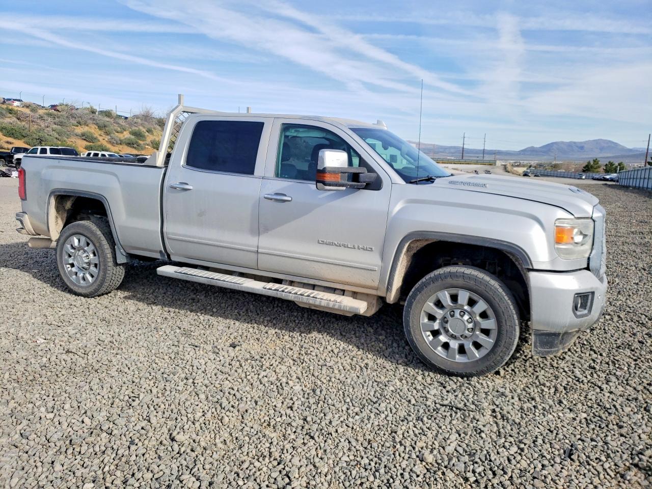 GMC Sierra K2500 Denali