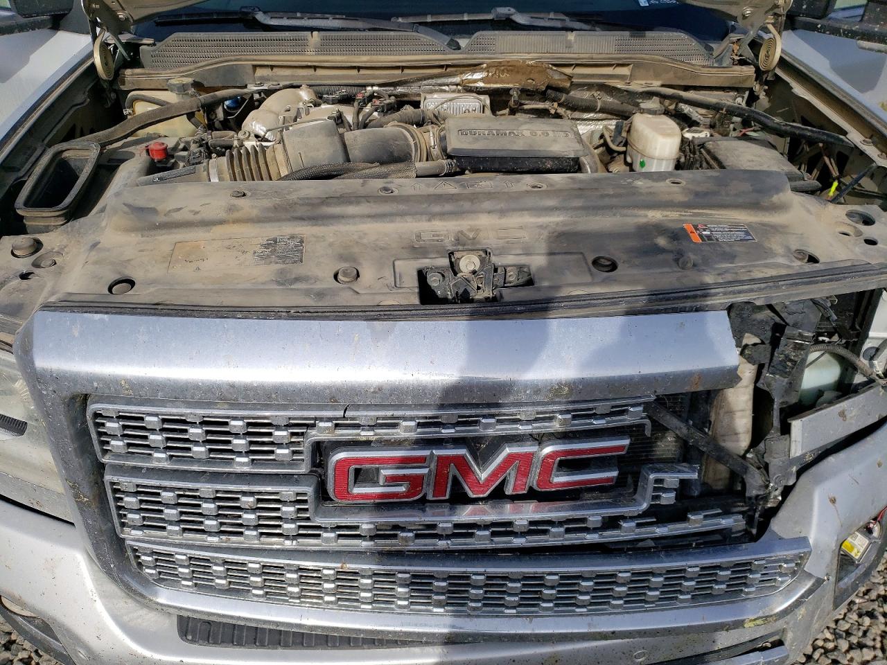 GMC Sierra K2500 Denali