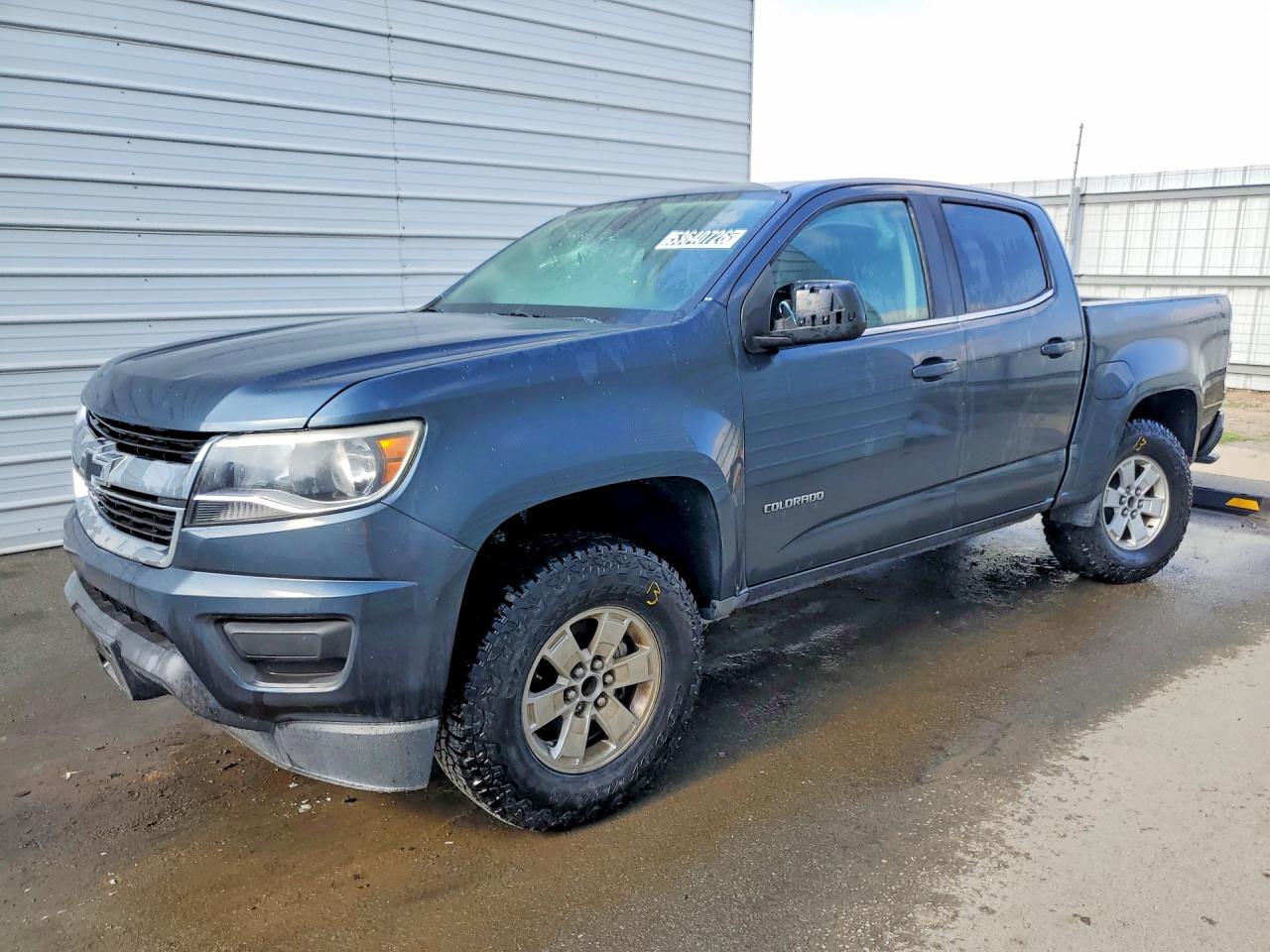 Salvage Chevrolet Colorado Image