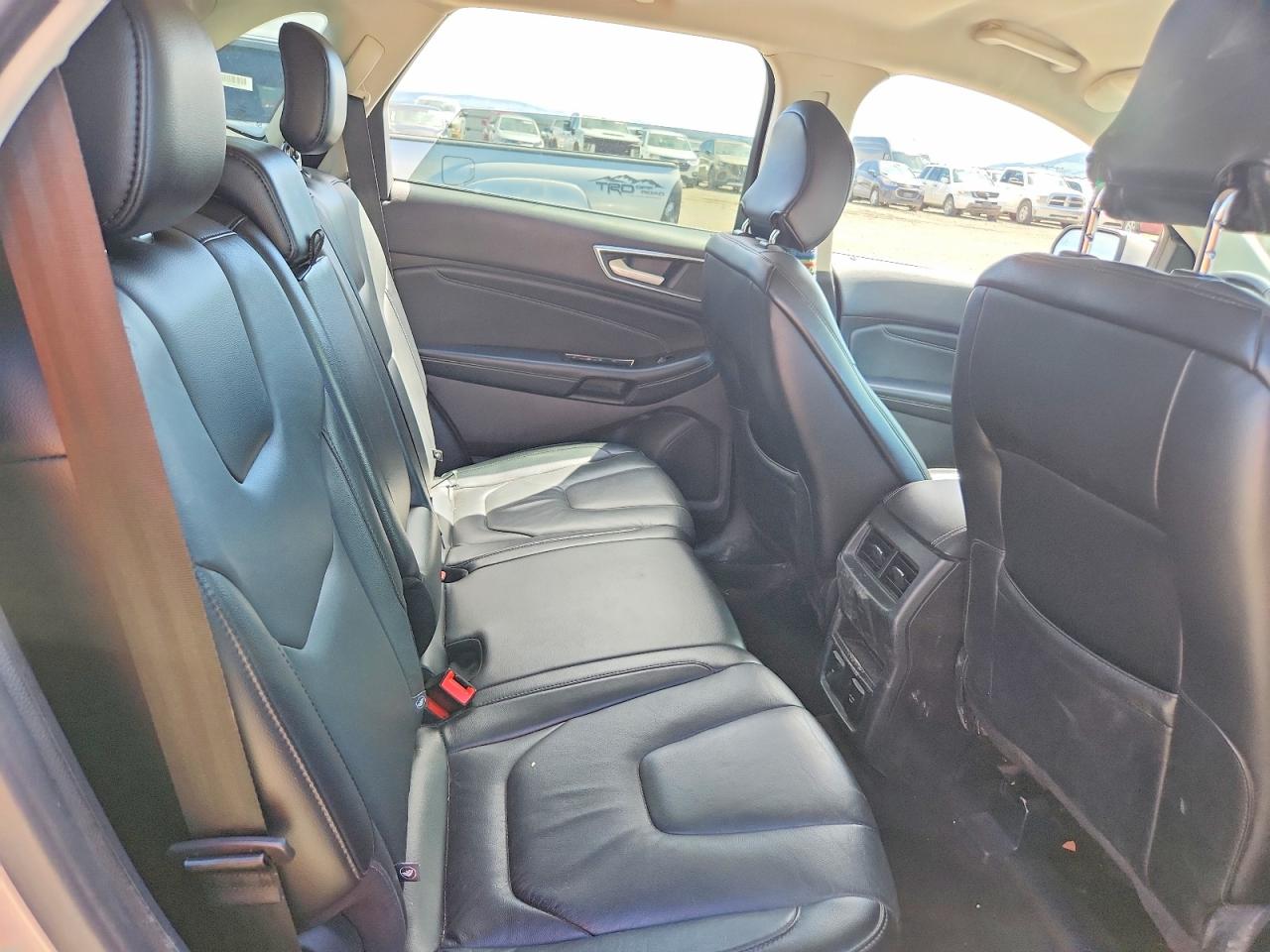 Ford Edge Titanium