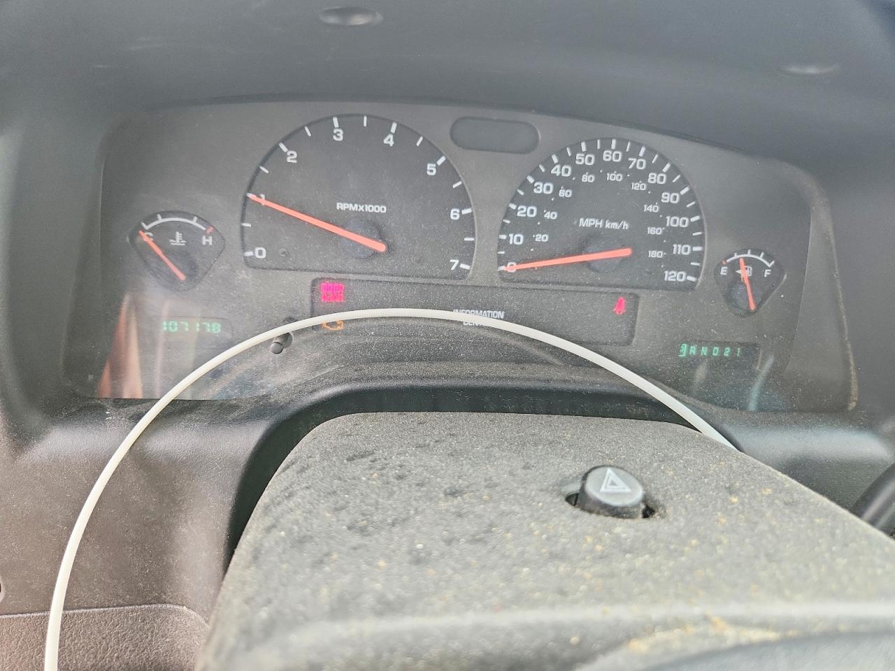 Dodge Dakota Sxt