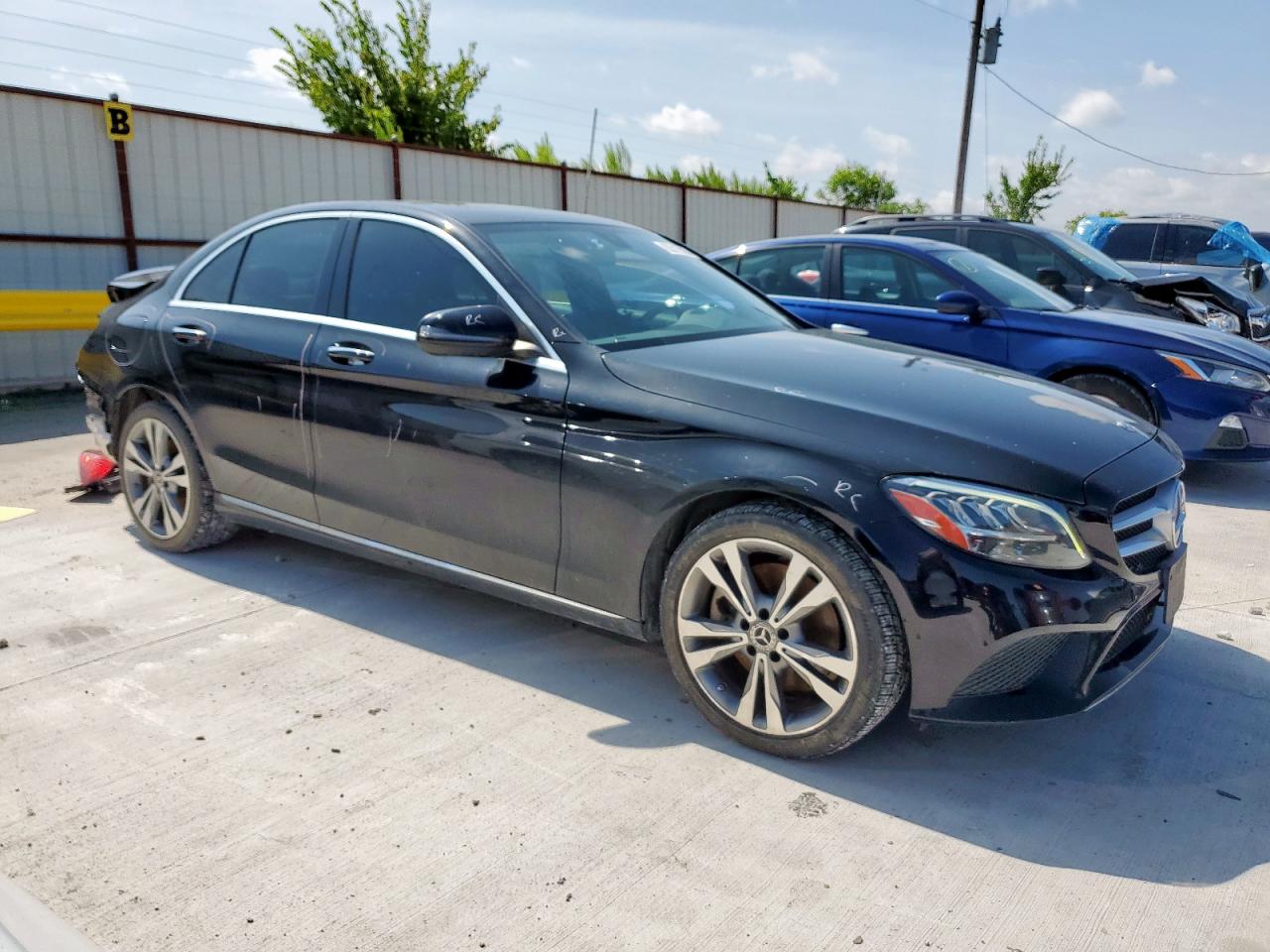 Mercedes-Benz C-Class 300
