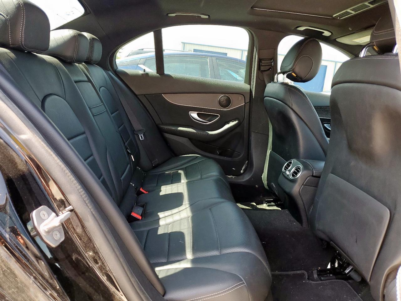 Mercedes-Benz C-Class 300