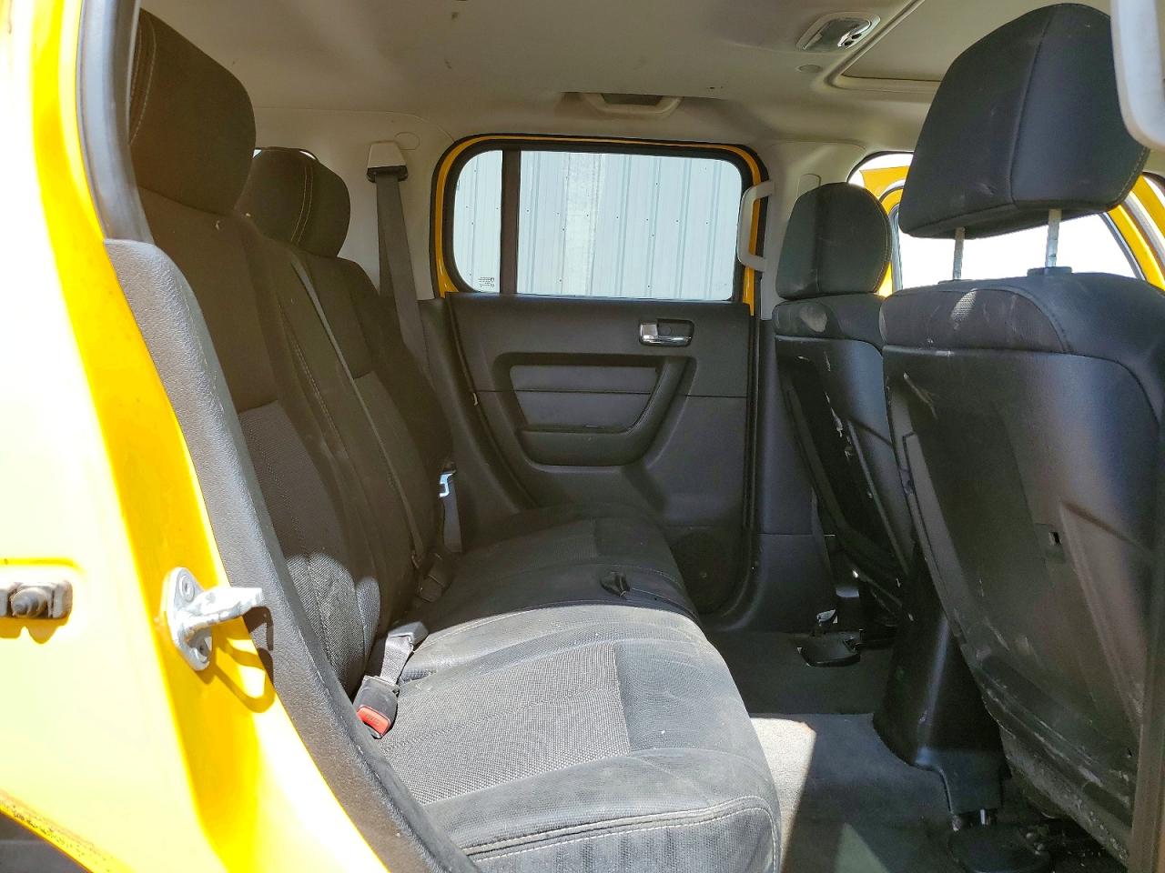 HUMMER H3