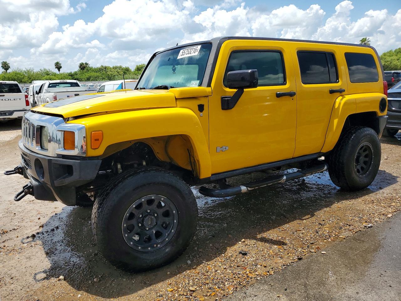 Salvage HUMMER H3 Image