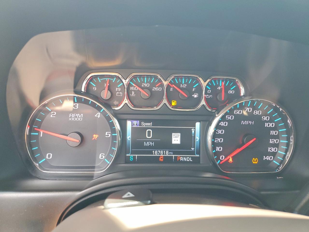 Chevrolet Suburban C1500 Lt