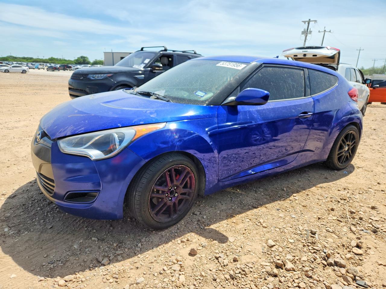 Salvage Hyundai VELOSTER Image