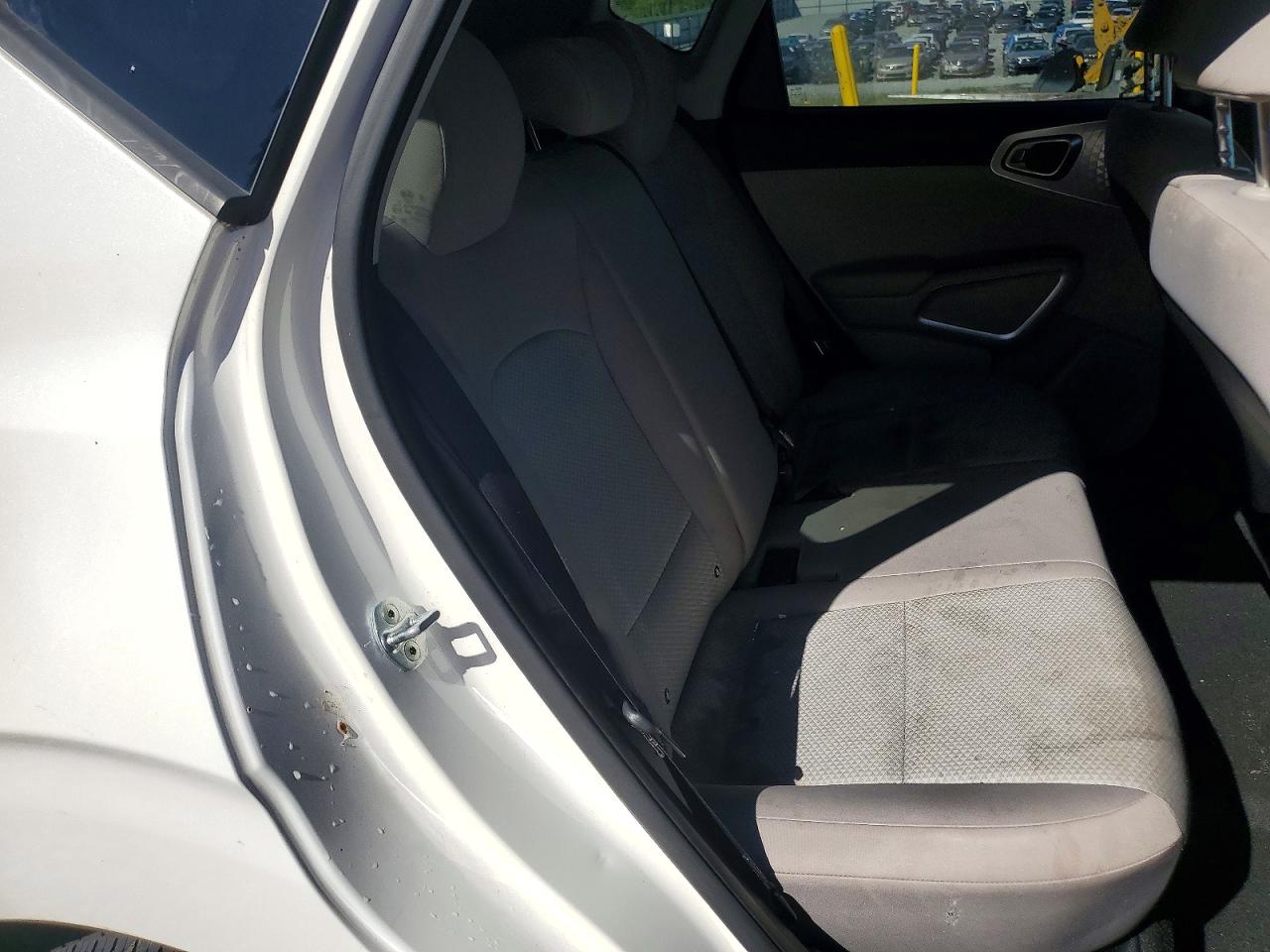 Kia Soul Lx