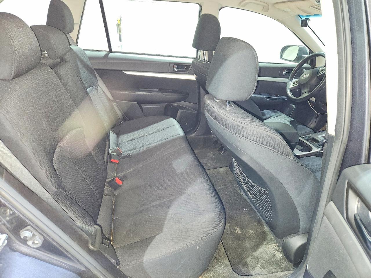 Subaru Outback 2.5i