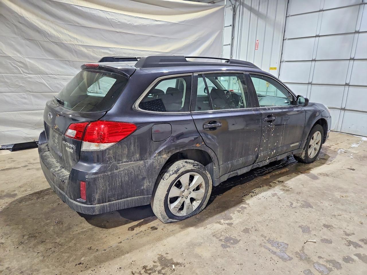 Subaru Outback 2.5i