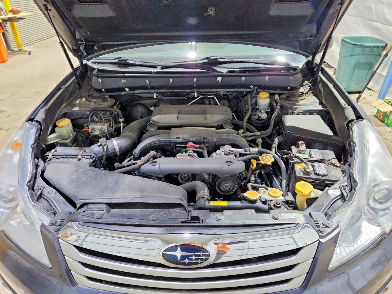 Subaru Outback 2.5i