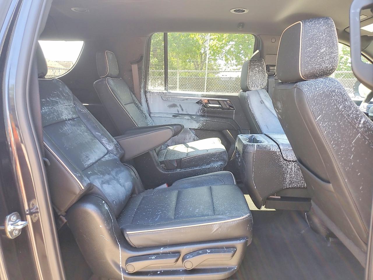 Chevrolet Suburban K1500 Premier