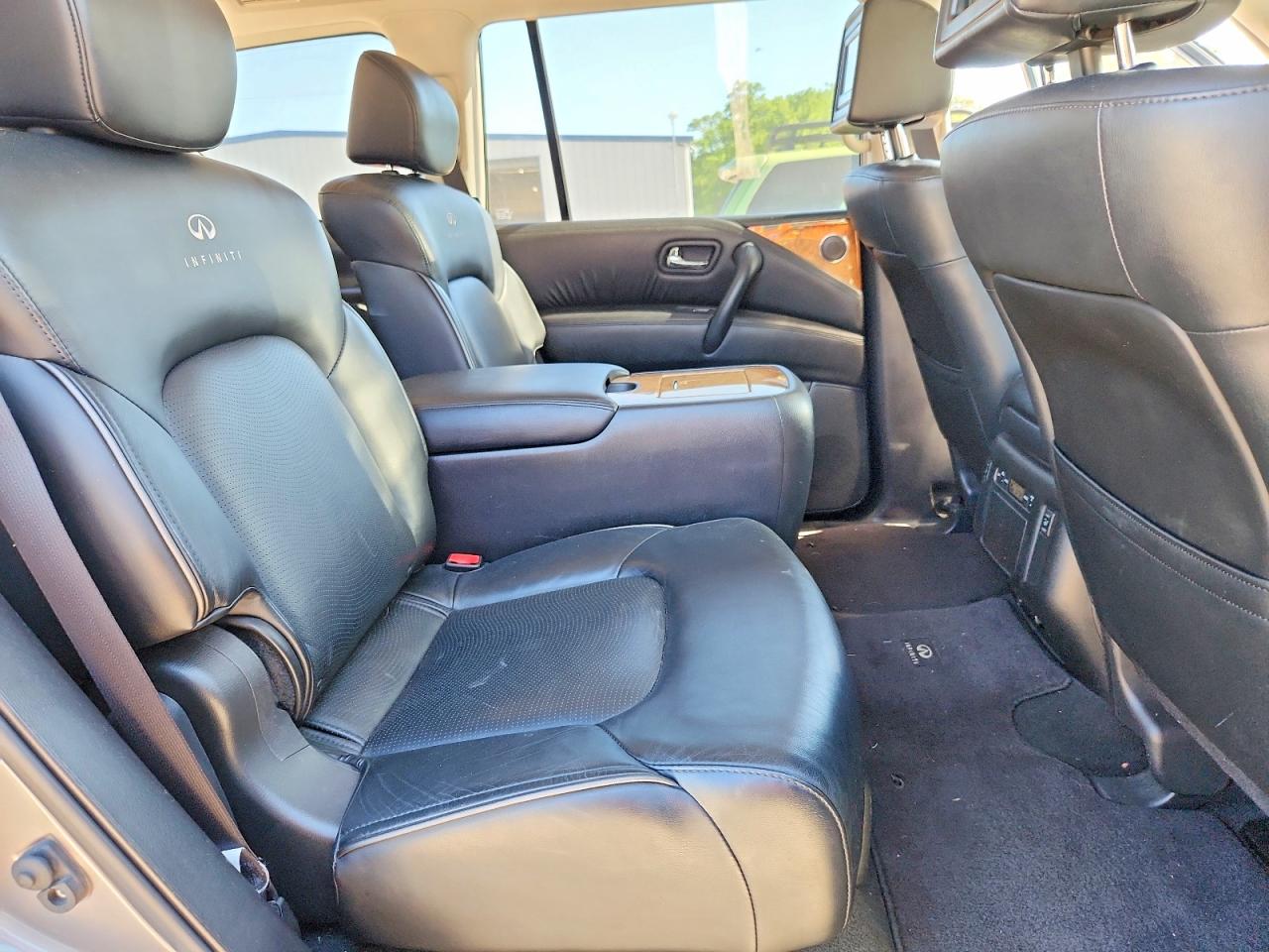 INFINITI Qx Base