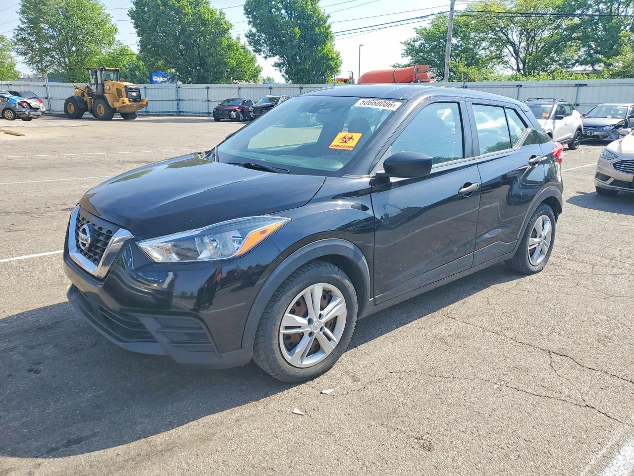Salvage Nissan Kicks Image