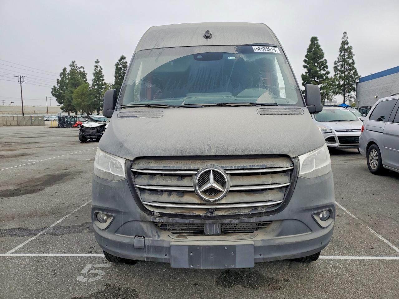 Mercedes-Benz Sprinter 2500