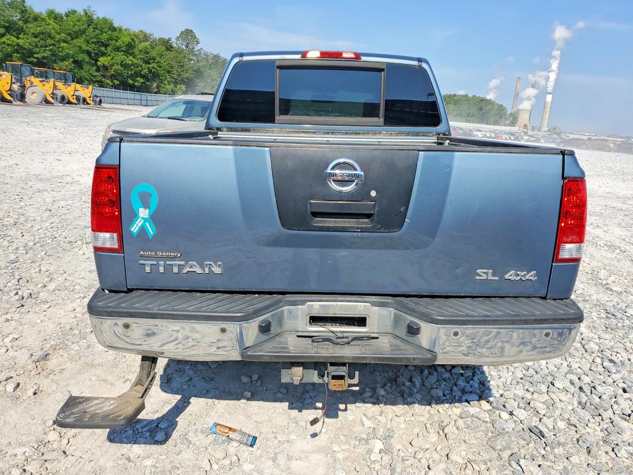 Nissan Titan Sv