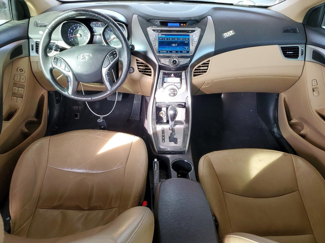 Hyundai ELANTRA Gls