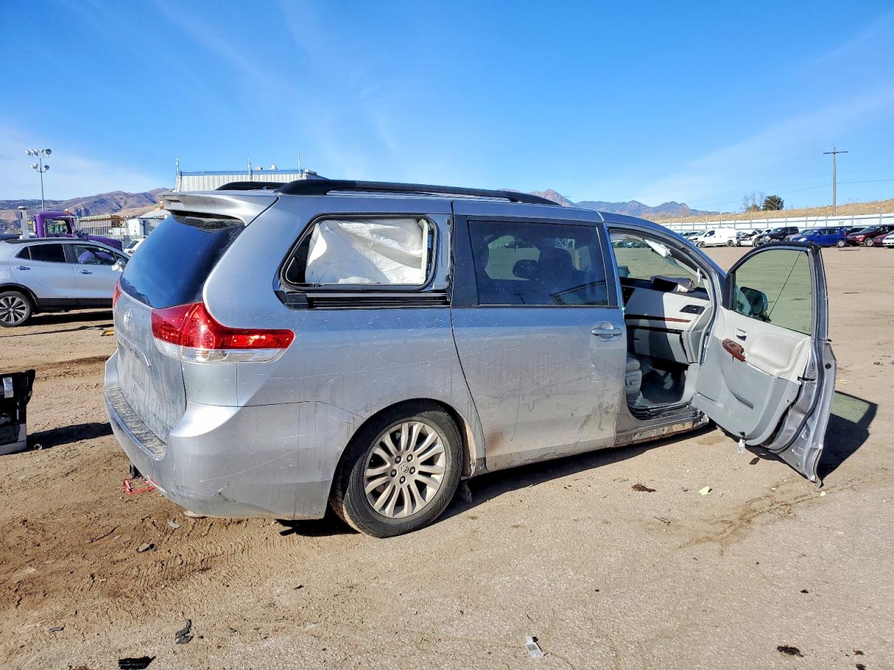 Toyota Sienna Xle